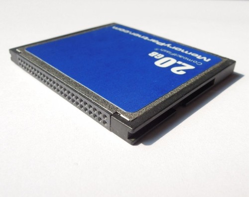 CompactFlash 2GB Standard CF Memory Card Generic Brand NEW W/Case - Picture 4 of 6