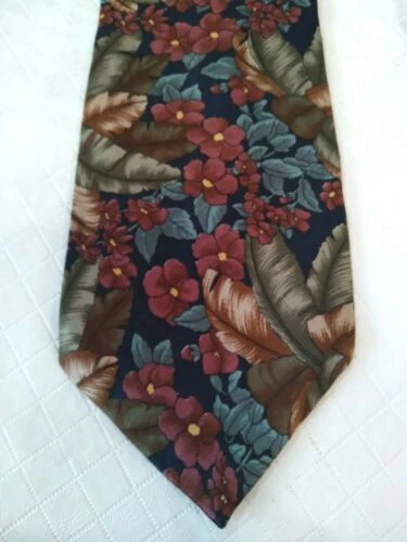 Lazos de flores marrón Pierre Cardin para hombres