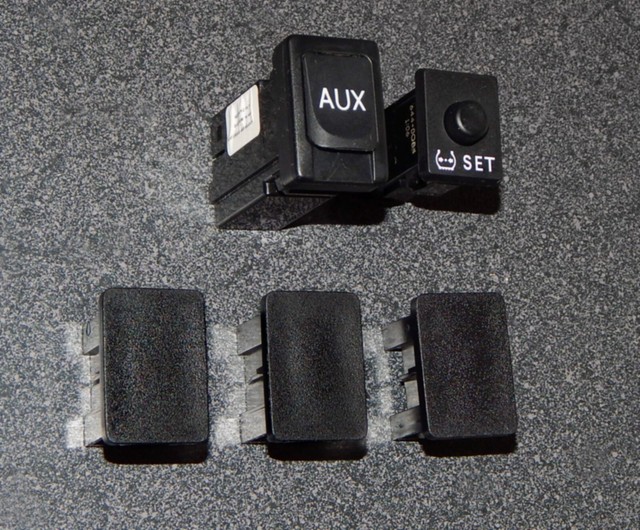 2007-2012 TOYOTA TUNDRA Dash Delete Switch Blank AUX Tire Pressure