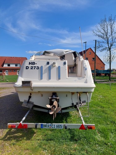 Bayliner 2355 mit 5,0 MPI und Trailer - Bild 19 von 19