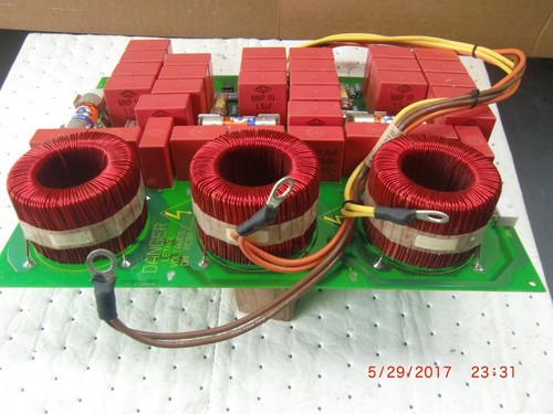 PIEZAS DE ACUSACIÓN ELÉCTRICA SCHNEIDER, PLACA DE FILTRO DESAIRABLE, P/N: 20-10027- Rev E. - Imagen 9 de 9