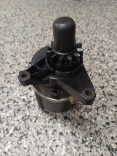 TORO CCR POWERLITE ELECTRIC STARTER HOUSING ASSEMBLY 105-2953 - Picture 8 of 24