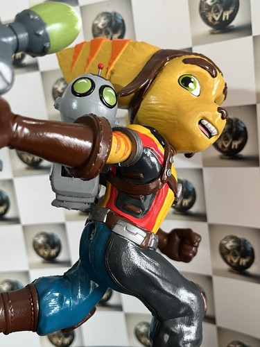 Figura Ratchet & Clank 20 CM DE ALTURA .....PINTADA A MANO..... - Picture 3 of 8