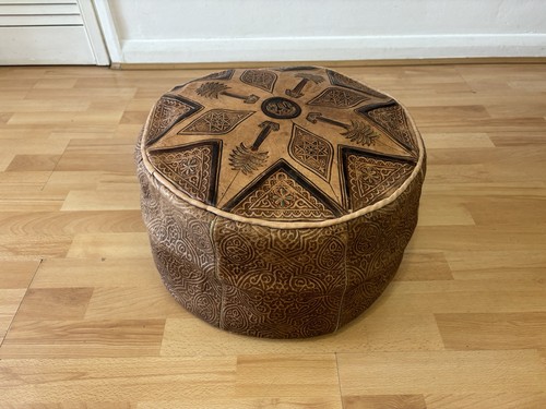 Atemberaubender Vintage Ägyptischer Rund Echtleder Fußhocker Fußstütze Pouf Pouf - Bild 12 von 24