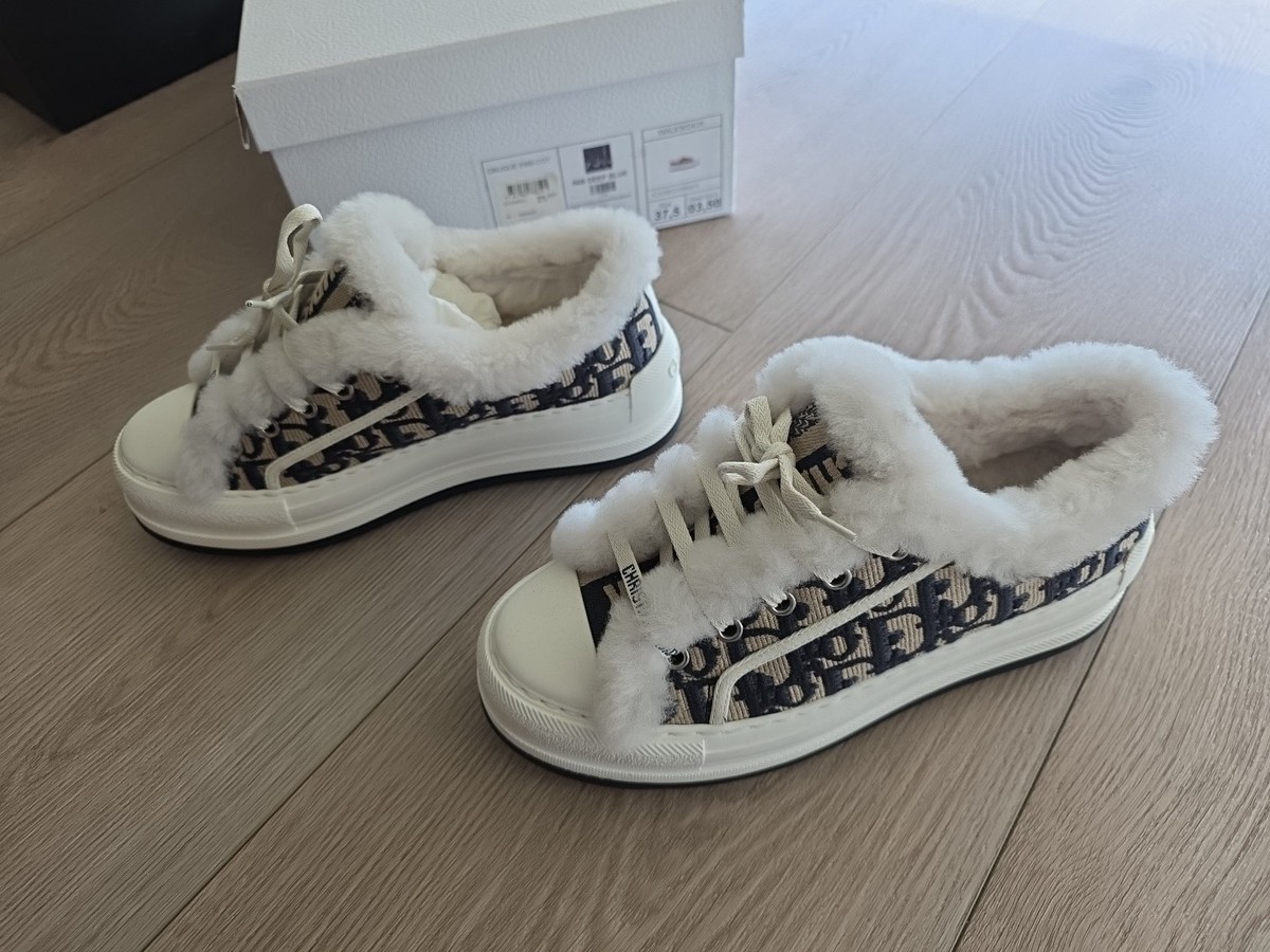 Dior Walk'N'Dior Sneakers Deep Blue Dior Oblique Embroidery