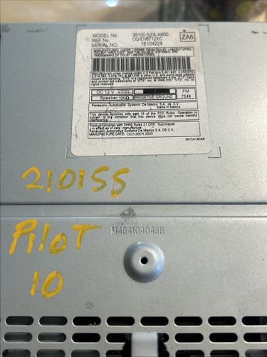 2010 Honda Pilot AM/FM/6-CD Receiver OEM 39100-SZA-A600 Tested - Picture 8 of 9