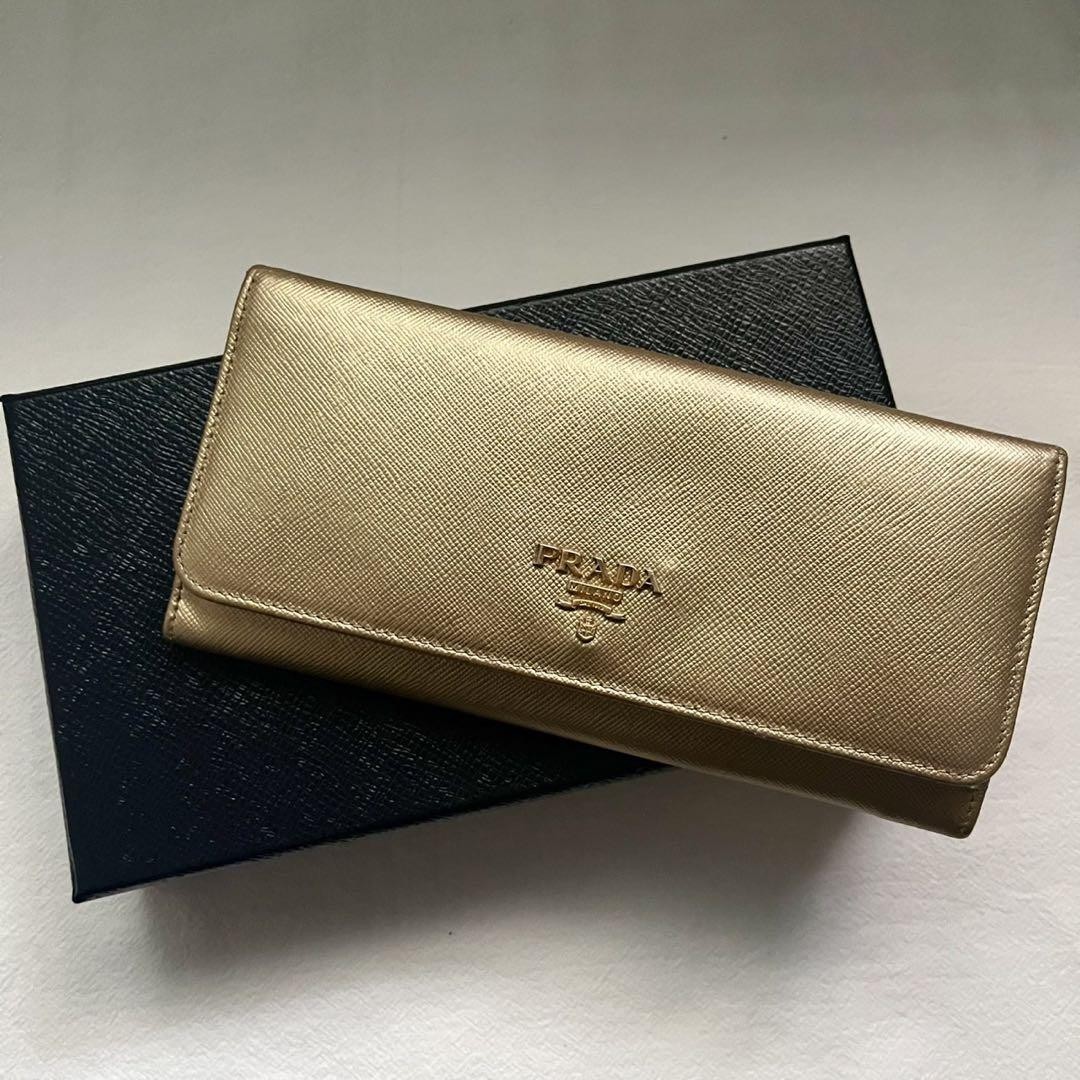 Prada Saffiano Leather Gold Bifold Wallet Rare Classic Color Pre-Owned