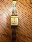 Vintage Seiko 1980s Quartz 6538-5039 Men's Dress Watch Day/Date Analog Gold Tone