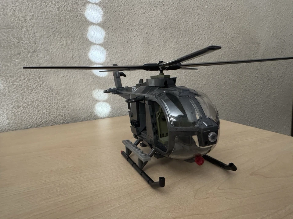 Mega Construx Call Of Duty Helicóptero + Lote de Bonecos - Imagem 2 de 4