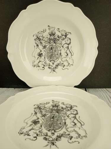 Pair Of Homer Laughlin King's Arm Tavern Dinner Plates Williamsburg