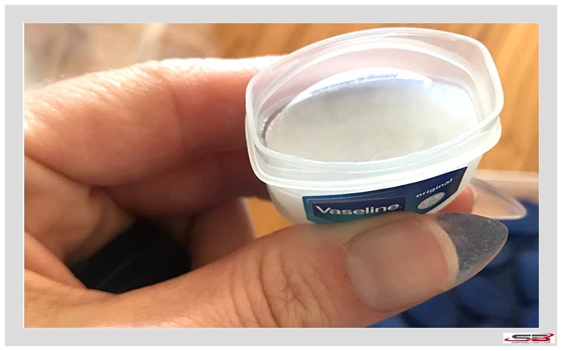 Vaseline ORIGINAL Pure Skin Jelly, 0.25 OZ/5.5 Grams, Counter Display