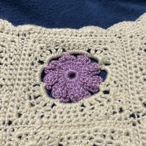 Crocheted Flowers Baby/Lap Blanket 31in X 31 Handmade Afghan Throw White Pastel - Picture 3 of 6