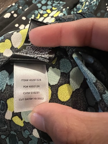 Torrid Midi-Wickelkleid Blasenanhänger Flatterärmel schwarz grün Übergröße 1X - Bild 10 von 10