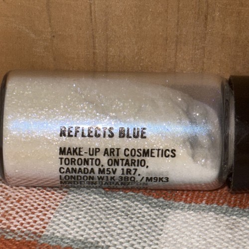 MAC Glitter Reflects Blue - Made In USA - Travel Size- Pls Read Listing - Picture 5 of 8