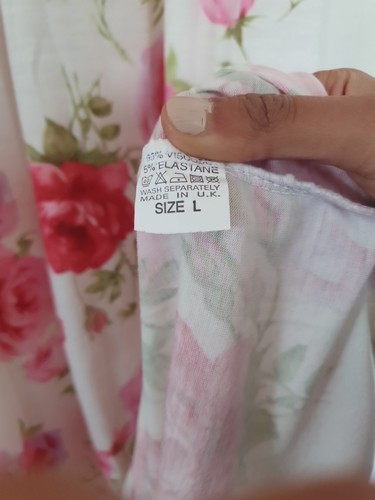 White Pink Red Rose Pattern Maxi Dress Size L - Picture 5 of 8