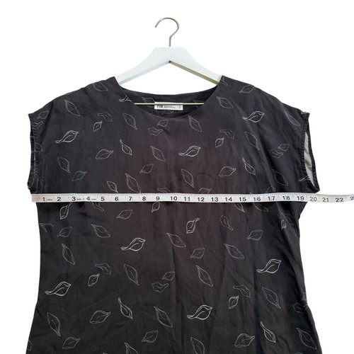 FIG Leaf Printed Tunic Top Women’s Size Small - Gray - Picture 7 of 10