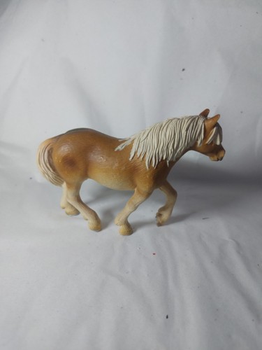 Schleich Haflinger Mare Horse Figurine Palomino Blonde Mane Retired 2005 - Picture 3 of 5