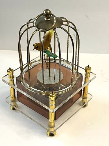 Vintage Toyo Dancing Spinning Bird In Bird Cage Music Box Animated Yellow Canary - Picture 6 of 13