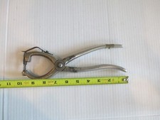 ANTIQUE VINTAGE HEATON-PENINSULAR BUTTON FASTENER Tool       B21