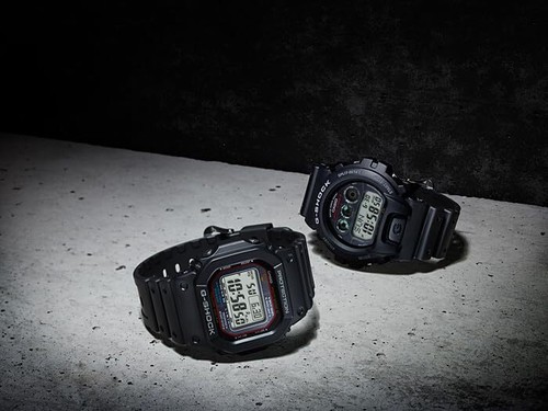 Casio G-Shock GWM5610-1 Men's Solar Black Resin Sport Watch - Picture 2 of 5