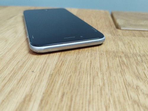 Apple iPhone 6 (A1586) 16GB - Space Grey *USED - UNLOCKED - LCD MARK* - Afbeelding 9 van 17