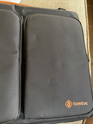 TOMTOC DIGITAL GEAR PROTECTOR BLACK With Shoulder Strap - Photo 9/9
