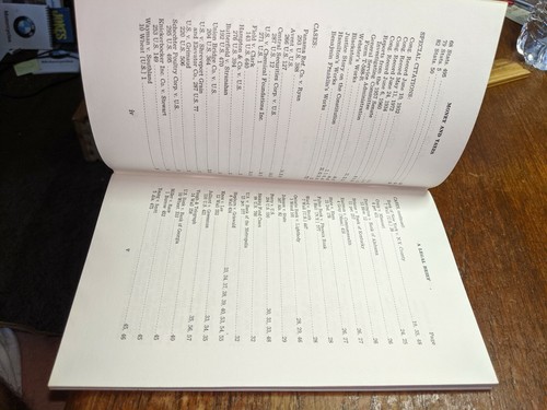 Money and Taxes, A Legal Brief, NEW libertarian economics vintage far-right 1973 - Imagen 4 de 7