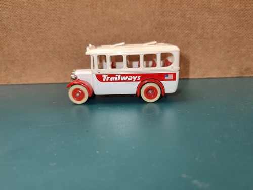 LLEDO - DAYS GONE - Trailway Bus - Picture 3 of 6