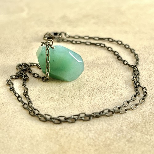 Green Aventurine Handmade Crystal Stone Necklace, Natural Gemstone Pendant - Picture 2 of 5