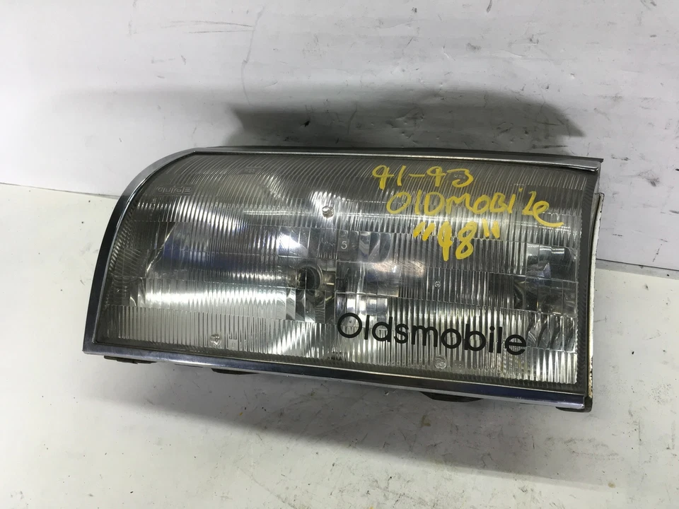 Oldsmobile 98 1992 faro delantero izquierdo conductor lámpara halógena con bombillas OEM+ Foto 3 de 4