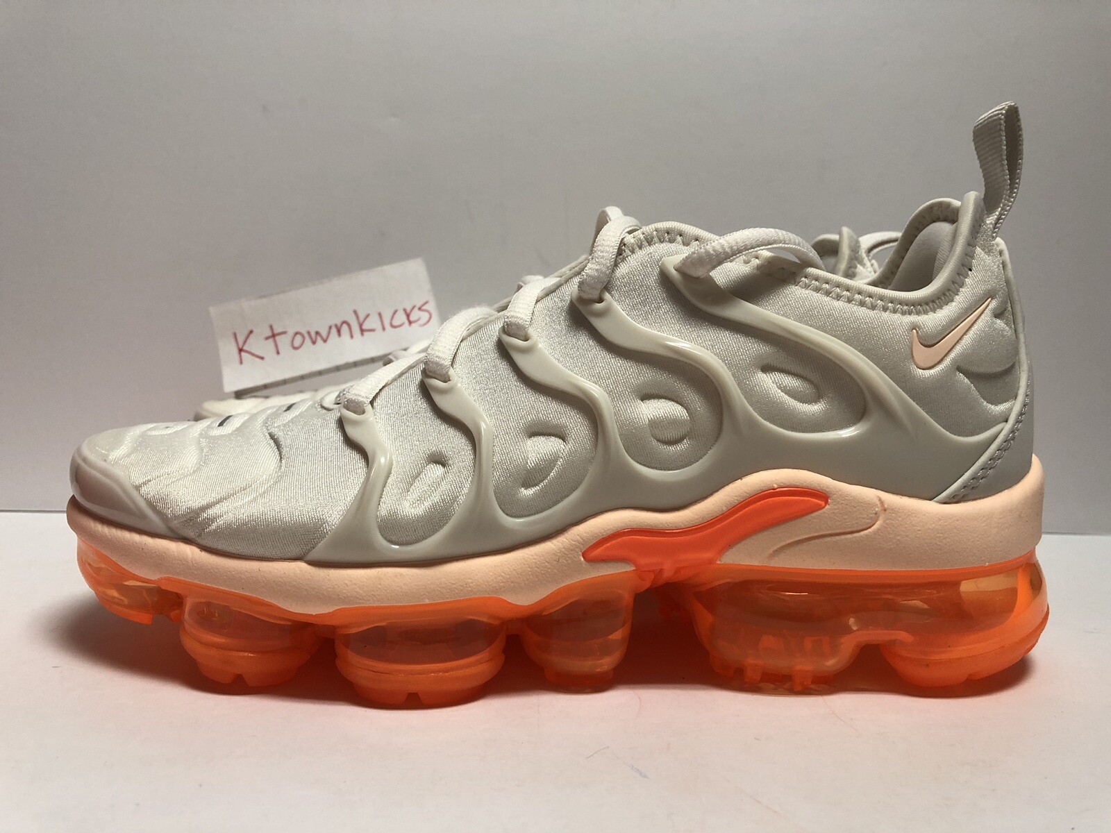 Nike Air Air Air Vapormax Plus Creamsicle orange AO4550 005 Women's Size 6.5 NoBoxLid be0ad3 Nike Air Air Air Vapormax Plus Creamsicle orange AO4550 005 Women's Size 6.5 NoBoxLid be0ad3