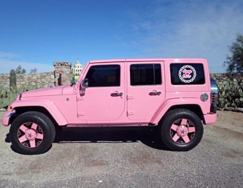Pink paw sticker from jeep luv - Picture 2 of 5