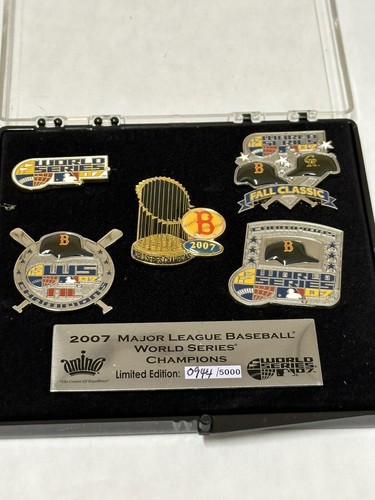 Boston Red Sox Pin World Series Champions 5 Pin Set