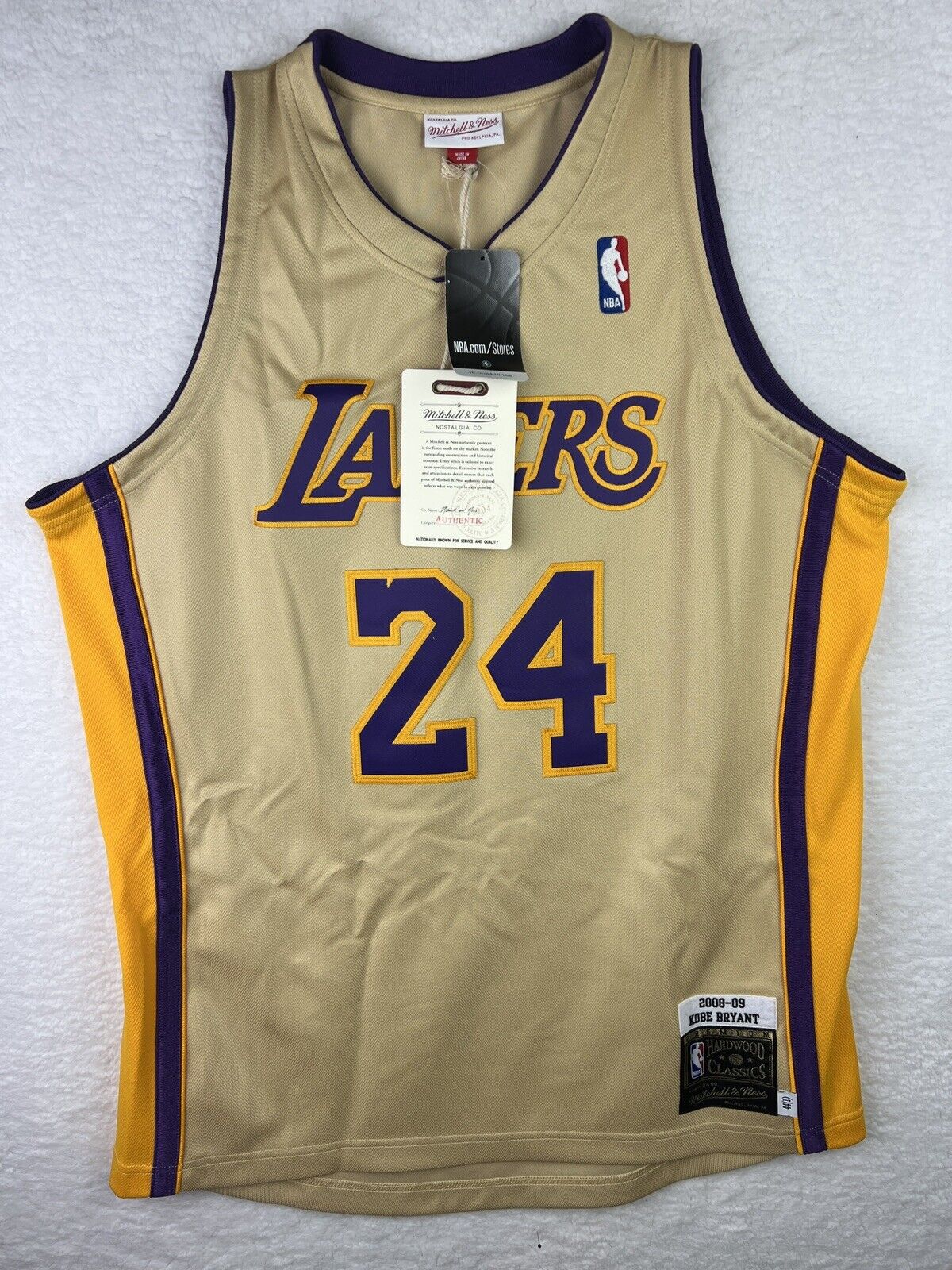 Kobe Bryant Los Angeles Lakers Mitchell & Ness Hardwood Classics 2008-09  Authentic Jersey - Gold