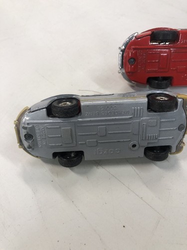 3 Vintage Die cast Mercedes 300 Gullwing Cars. Corgi And Japanese Tin Type - Picture 5 of 9