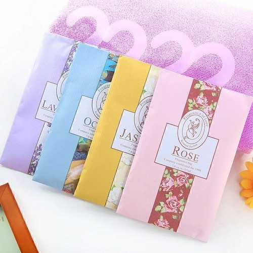 UK 12Pcs Scented Hanging Wardrobe Sachets Freshener Fragrance Freshener Air Room - Picture 3 of 8