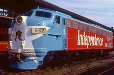 Rock Island Railroad EMD E8 652 in bicentennial livery in Chicago, IL 1976 5 x 7
