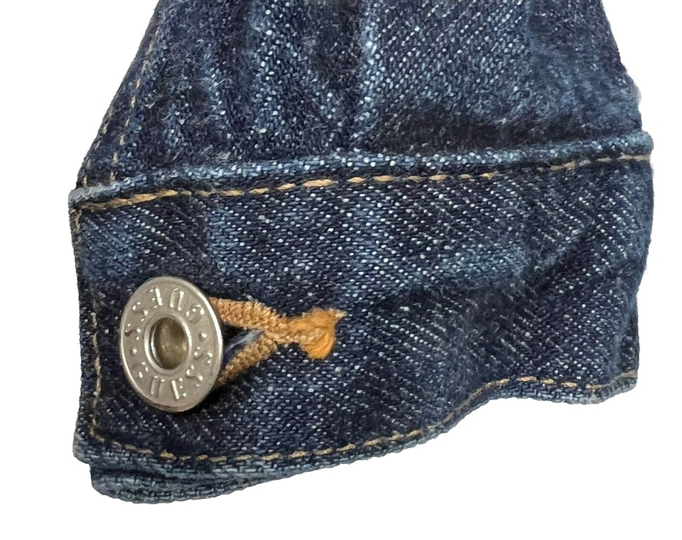 Guess junior Girl's Sz 12/14 Classic Blue Jean Trucker Grunge Jacket