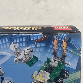 LEGO DC Comics Super Heroes: Mighty Micros: Wonder Woman vs. Doomsday (76070)