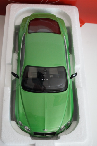 1:18 GT Spirit GT077 Bentley Continental GT V8 S GREEN -DK063- - Imagen 2 de 3