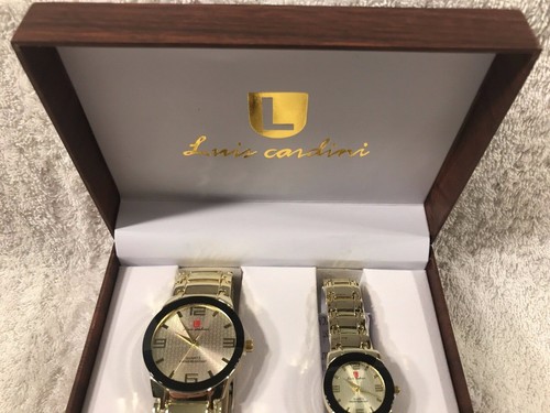 $249.99 Luis Cardini His & Her Metal Link Stylish Set of Watches NIB 80% OFF #32 - Picture 4 of 6