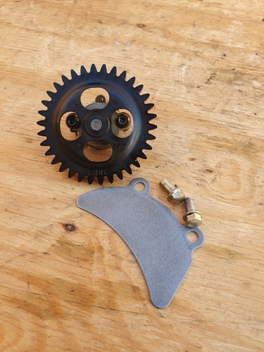 ♻️3♻️ 2020 - 2023 Yamaha MT 125 Engine Oil Pump Assy ♻️ - Picture 9 of 10