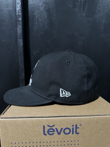 Sombrero ajustado ECAPCITY exclusivo New Era gato negro - Imagen 2 de 6