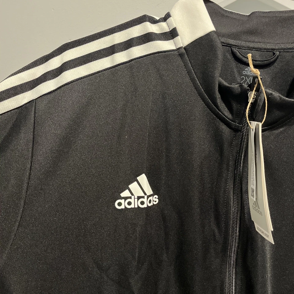 [GM7319] Hombres Adidas TIRO 21 CHAQUETA DE PISTA 2XLT Negro/Blanco Foto 3 de 4