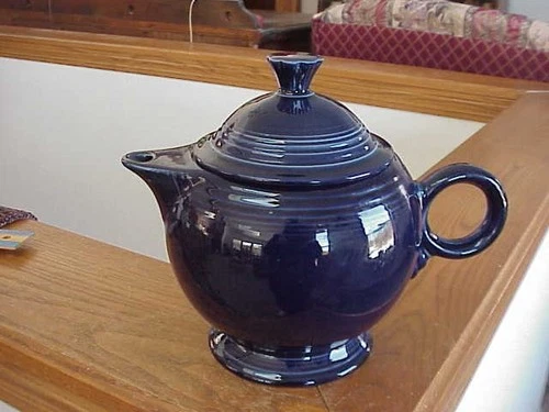 Vtg Fiesta Ware Large Ring Handle Teapot Cobalt Blue Homer Laughlin 44 Ounce