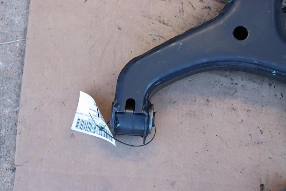 2000-2006 CHEVY SILVERADO 1500 FRONT LEFT DRIVER SIDE LOWER CONTROL ARM OEM - Image 3 of 4