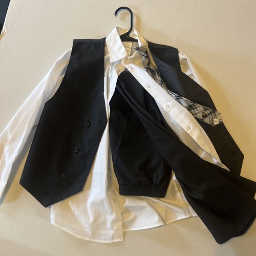 Van Heusen Boys 4 Piece Suit Set Size 10 Regular Black & Gray Formal Attire 12 - Picture 3 of 7