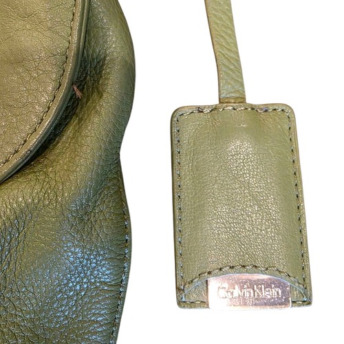 Calvin Klein Grün Leder Handtasche Crossbody Schultertasche Pebbled Saddle Bag - Bild 9 von 20