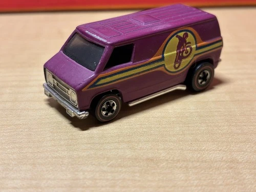 Hot Wheels Redline Chevy Motocross Super Van 1974/1975 Plum - Made In Hong Kong
