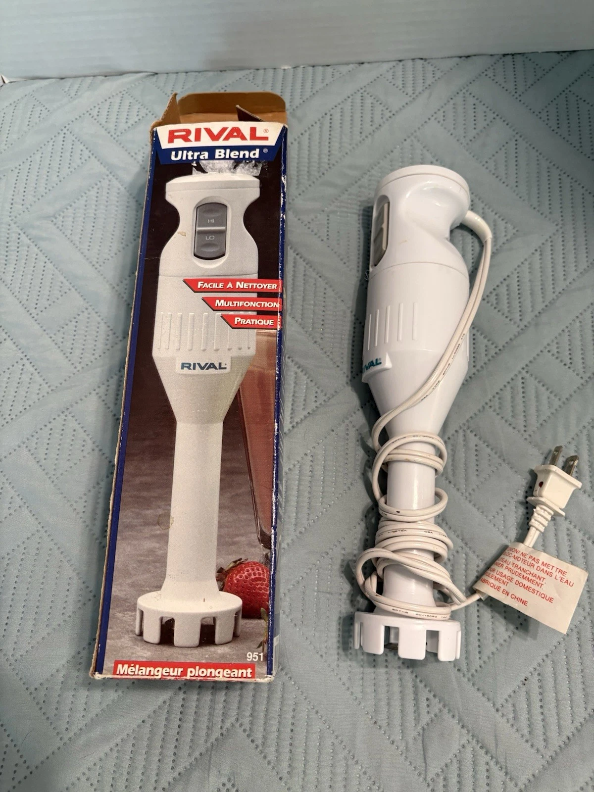 Vintage Rival Ultra Blend Hand Held Immersion Blender Model 951 Works W/Orig Box
Opens in a new wind